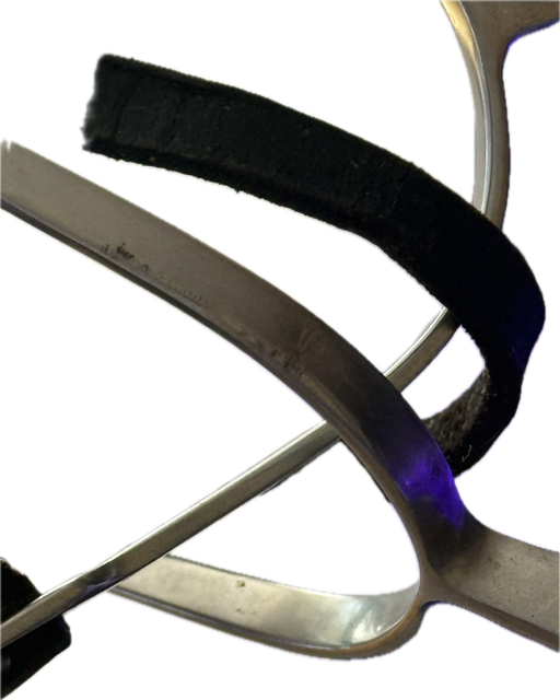 Hammerhead Spurs with Leather Straps - 3/4 Inch