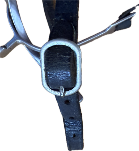 Hammerhead Spurs with Leather Straps - 3/4 Inch