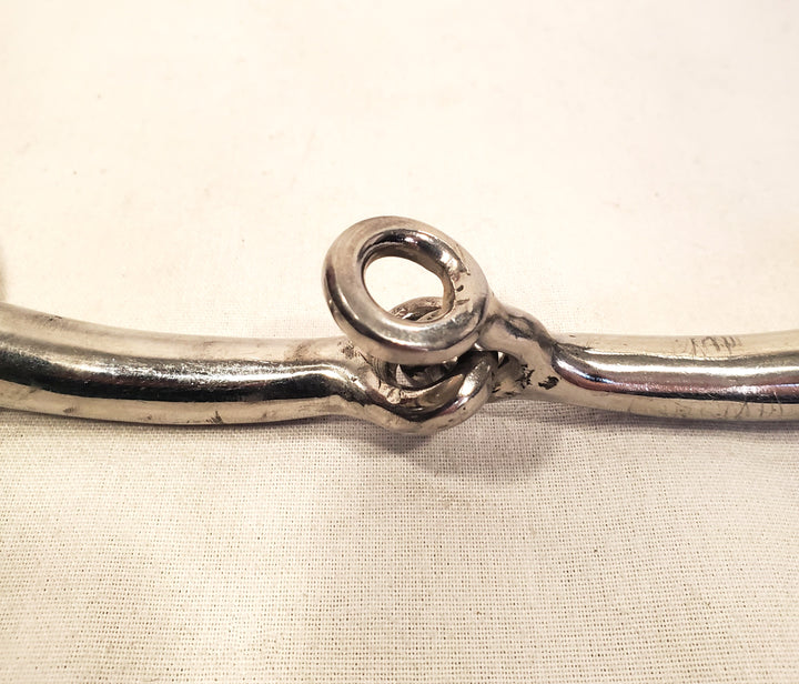 Abbey Locking Loose Ring - 5.25"