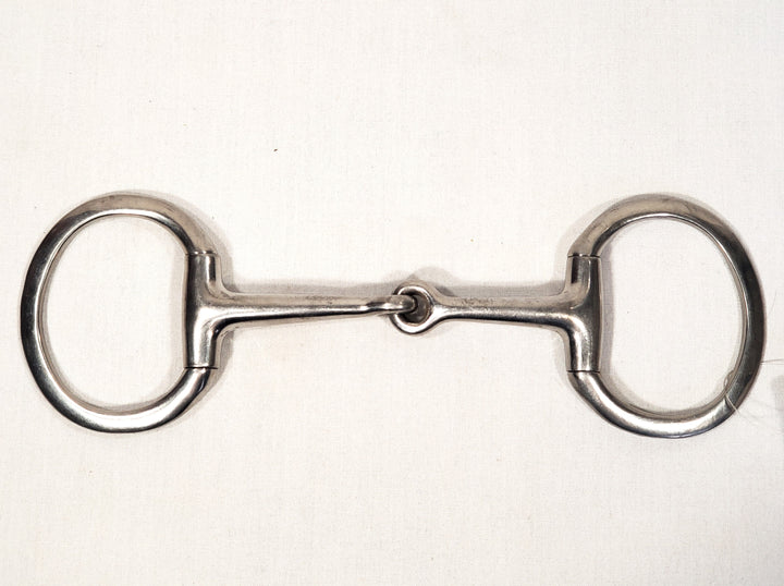Medium Weight Solid Mouth Eggbutt Snaffle - 5"