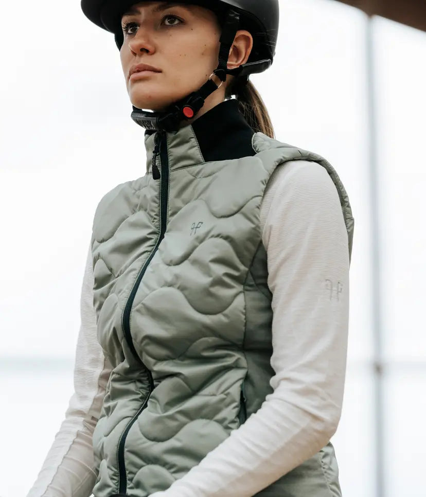 Horse Pilot Rider Vest - XL - New! Green Size XL - New - Luxury Equestrian Gear