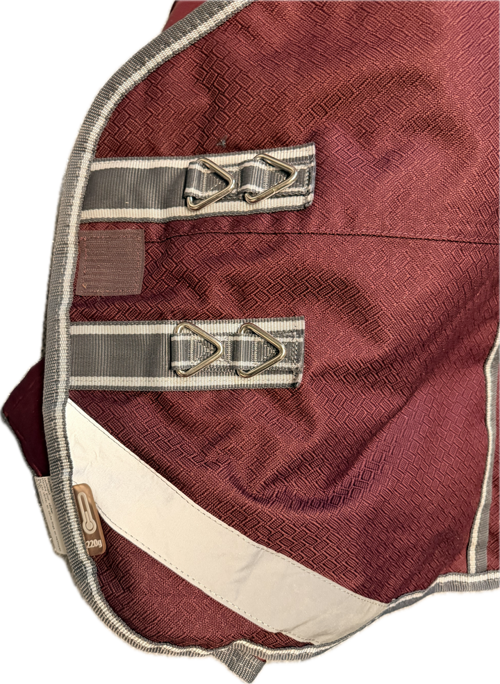 WeatherBeeta ComFiTec Plus Dynamic Turnout Blanket - Burgundy - 75"