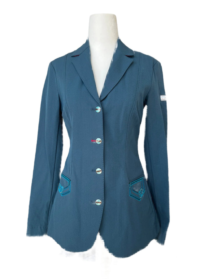 Animo Women's Show Jacket - Size 42 IT (6 US)