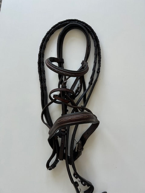 Fancy Stitch Hunter Bridle – Includes Reins