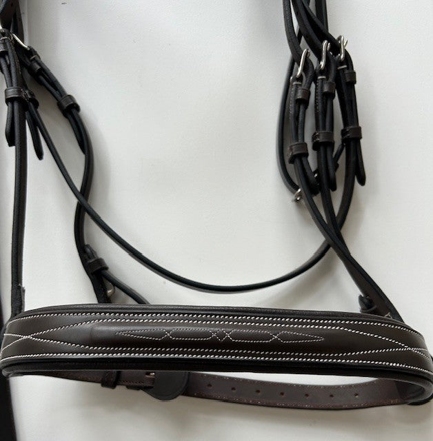 Hunter Bridle with Reins – Fancy Stitched with Wide Noseband - New!
