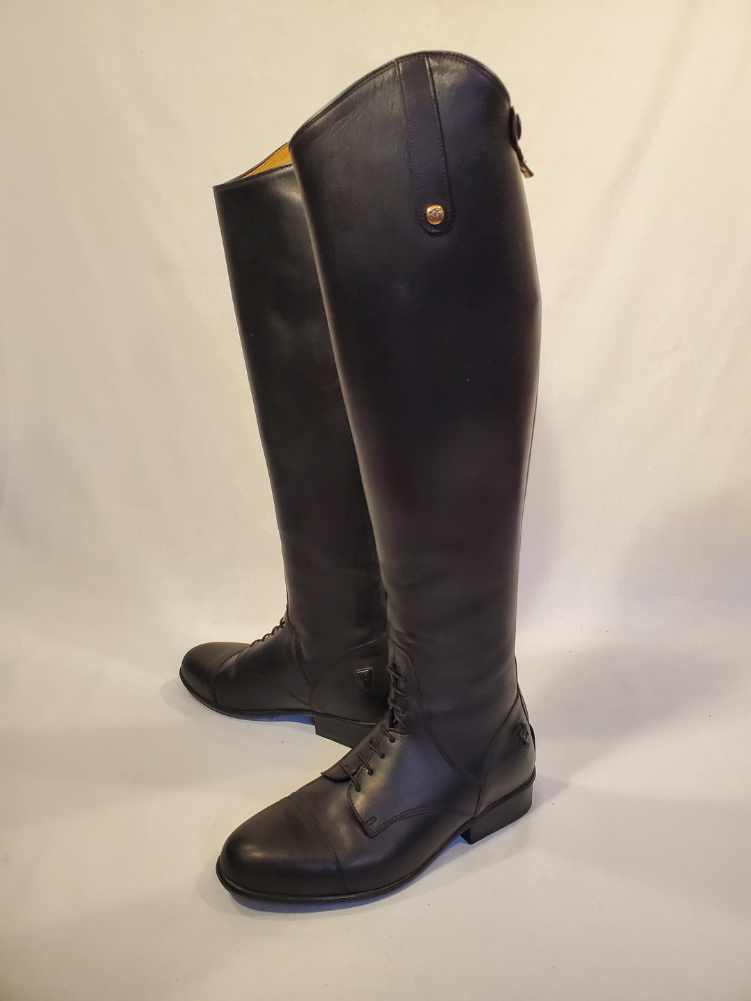 PRE-LOVED ARIAT ASCENT TALL BOOTS – Horseplay